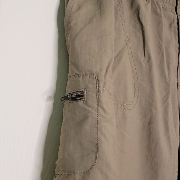 Columbia Shorts  - Picture 3 of 7